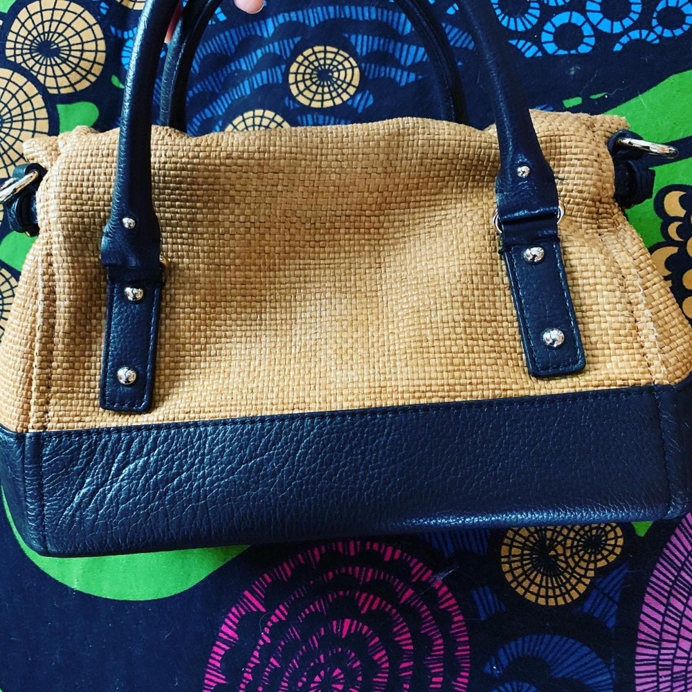 🔥EUC Kate Spade Woven tan and black Bag Purse Hand Bag excellent - Picture 5 of 9